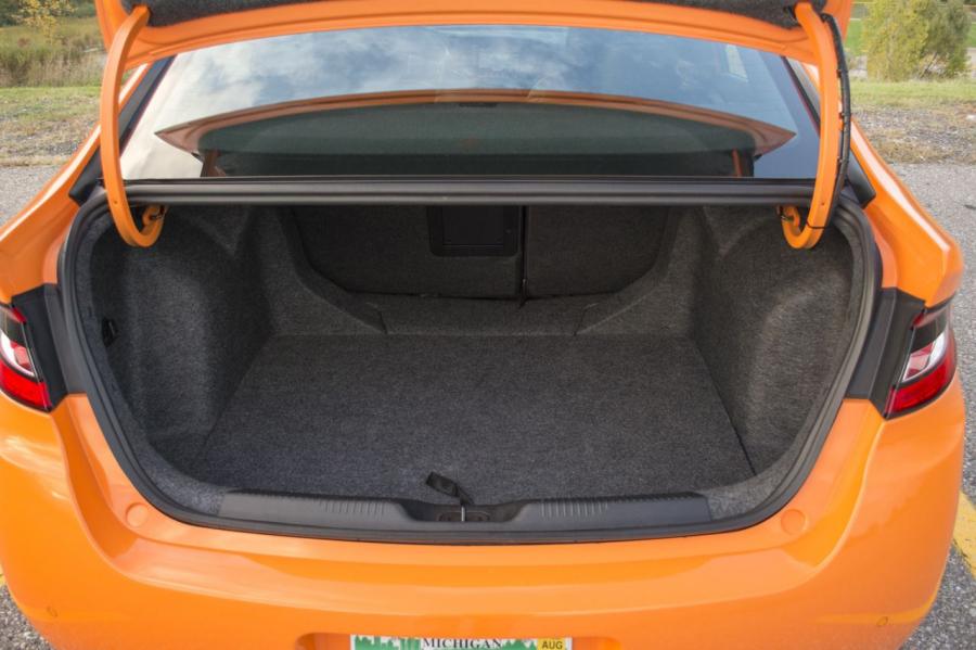  Dodge Dart GT 2013 года  (фото 47 из 55)